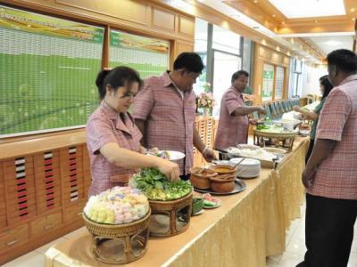 ต้อนรับคณะดูงานจากโรงเรียนโชคชัยสามัคคี