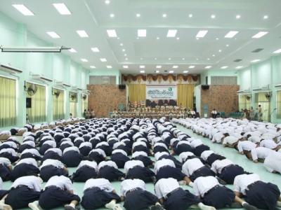 พิธีไหว้ครูประจำปีการศึกษา 2558