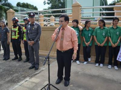 รับฟังความรู้จากตำรวจจราจร เพชรบูรณ์